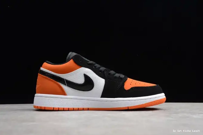 553558-128 1 Backboard Shattered Jordan Air Low 0626